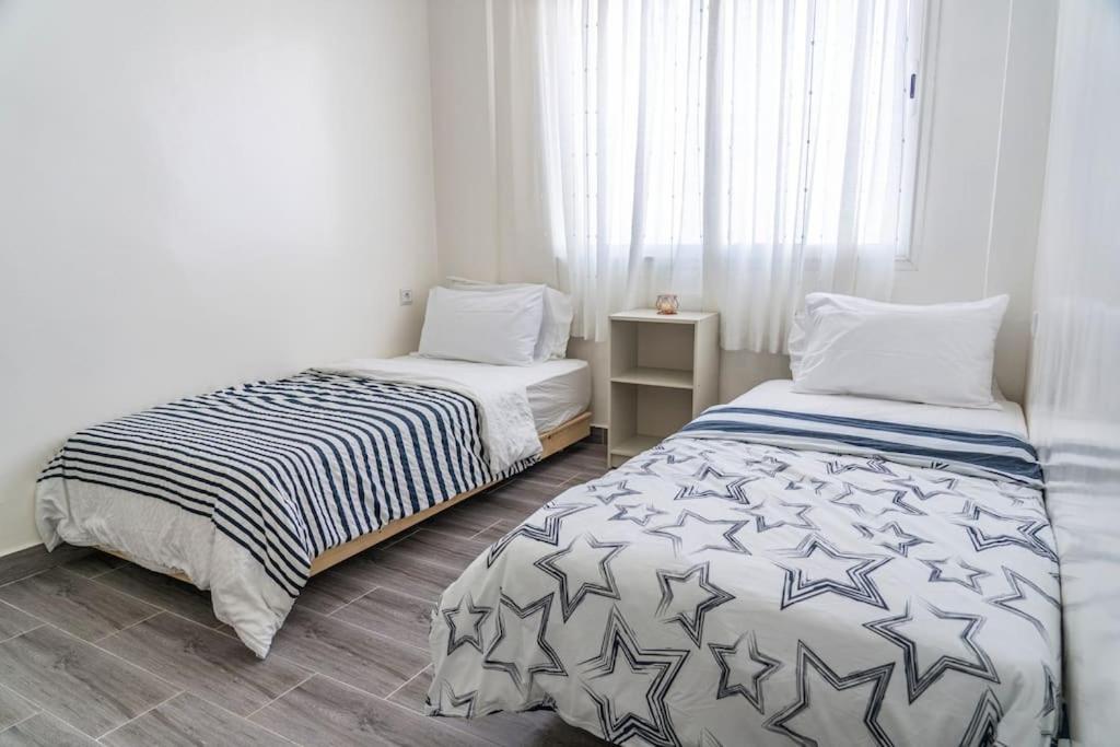 Beachside Haven Seven Min Drive Apartment